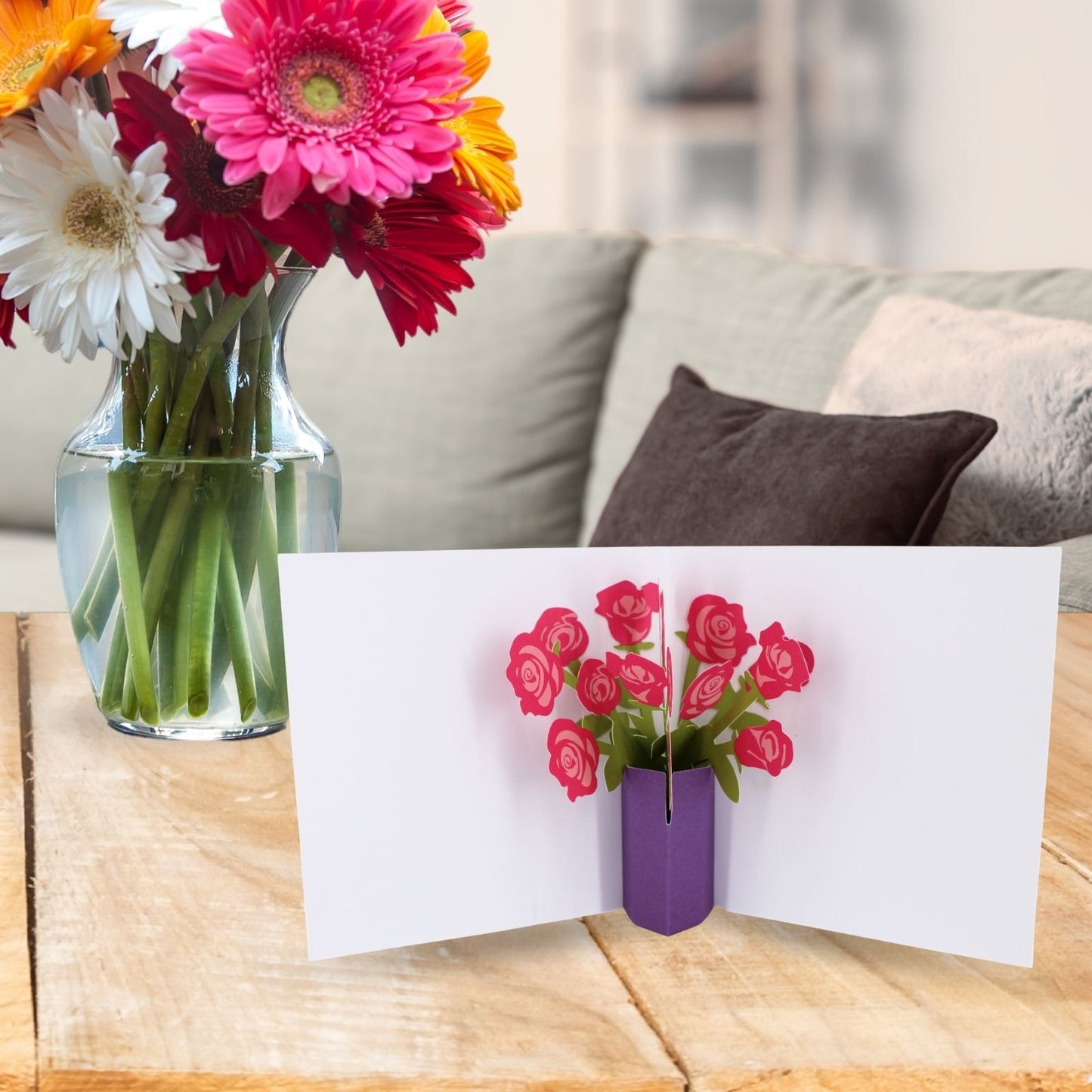 2toTango 3D Pop Up Card Floral Display Red Roses Greeting Card Any Occasion