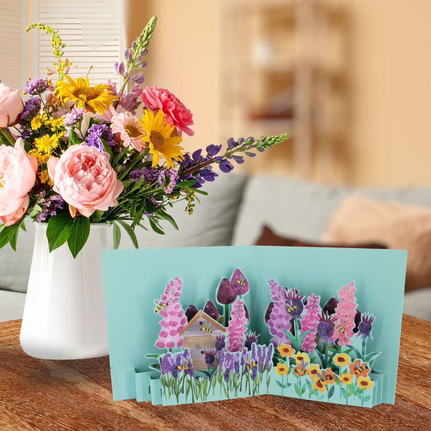 2toTango 3D Pop Up Card Bee & Wildflowers Greeting Card Any Occasion
