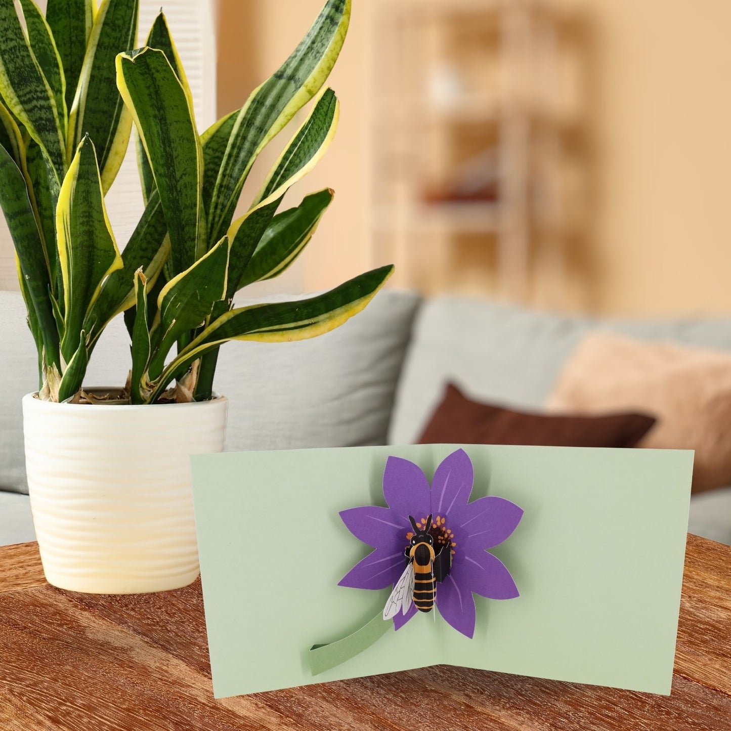 2toTango 3D Pop Up Card Bee On A Flower Greeting Card Any Occasion