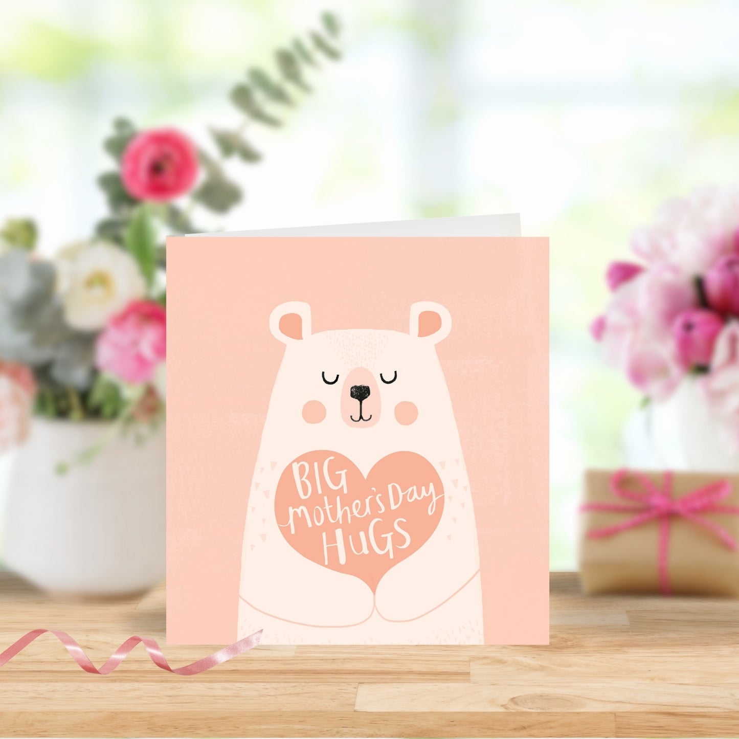 Big Mother's Day Hugs Cute Bear Mother's Day Card