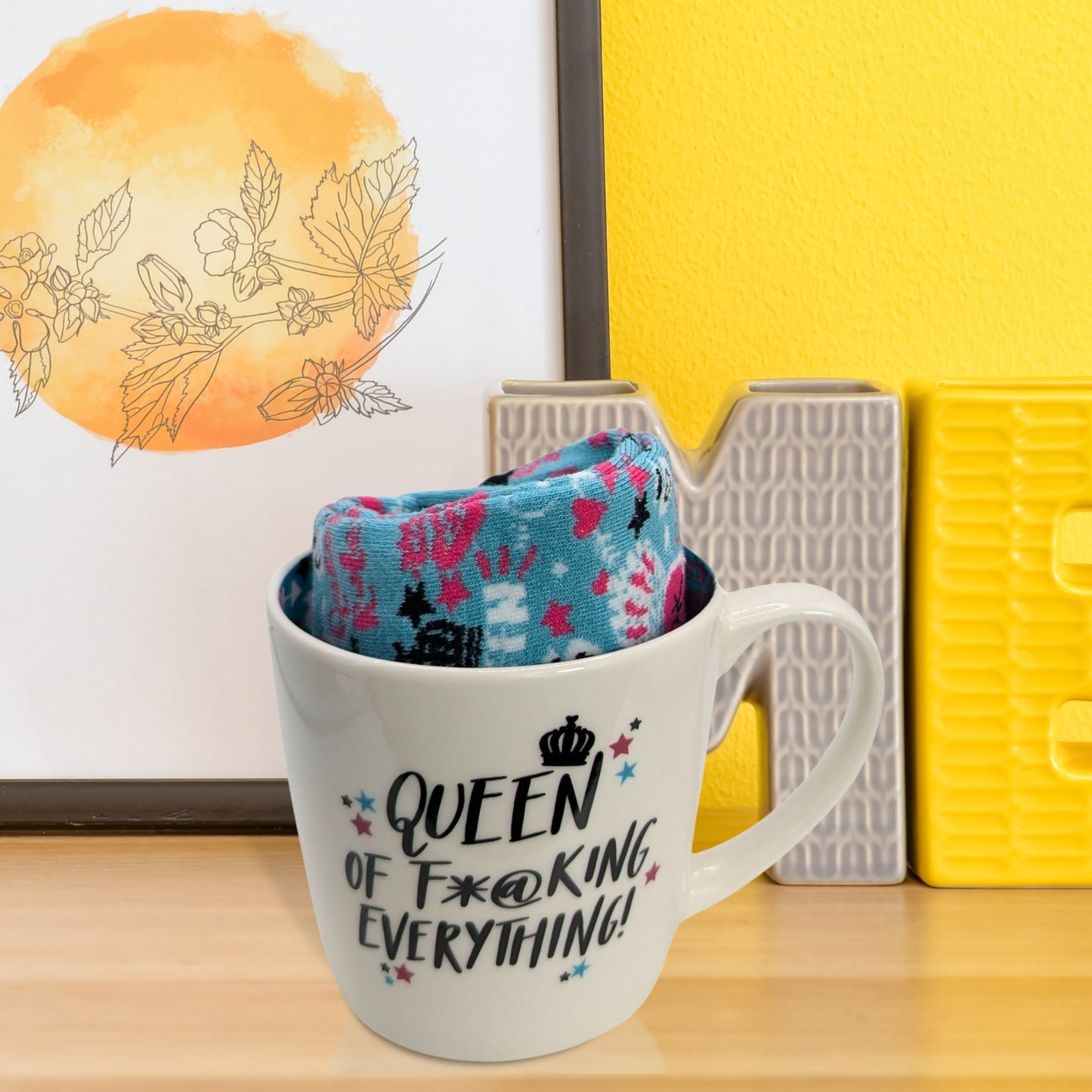 Queen Of F*@King Everything Mug & Socks Set For Her The Queen Gift Set