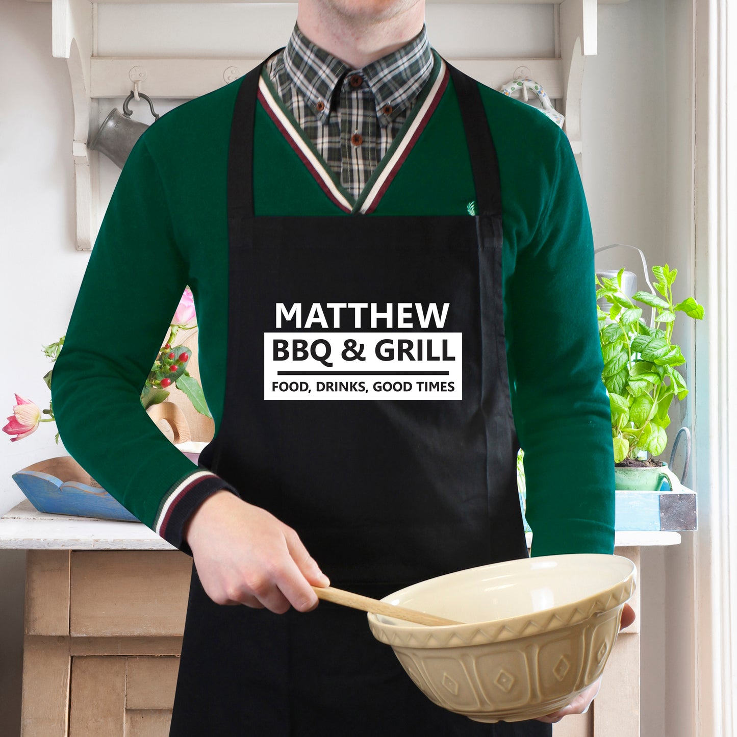 Personalised BBQ & Grill Black Apron - Personalise It!