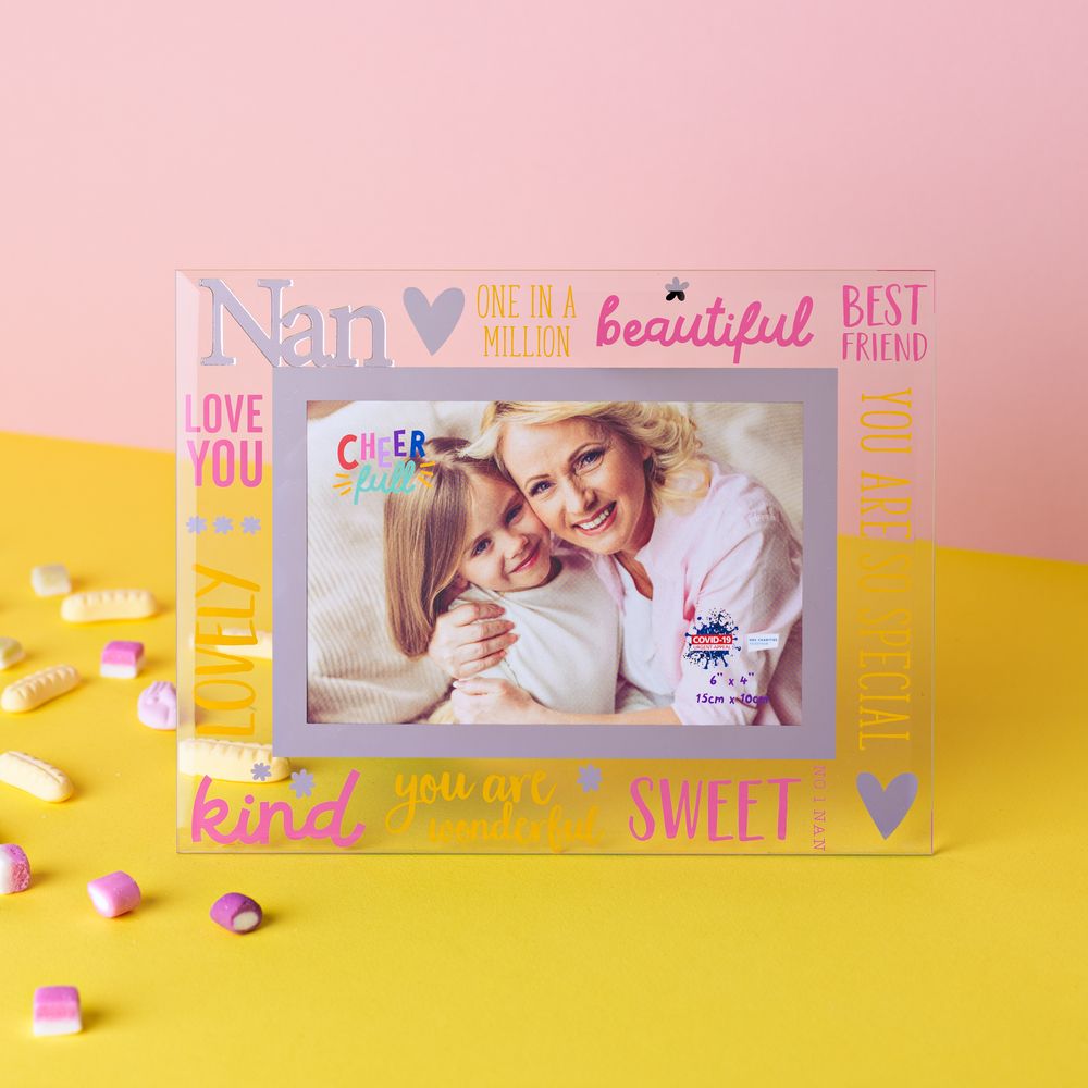 Nan Photo Frame Freestanding Cheerfull Glass 6" X 4" Photo Frame