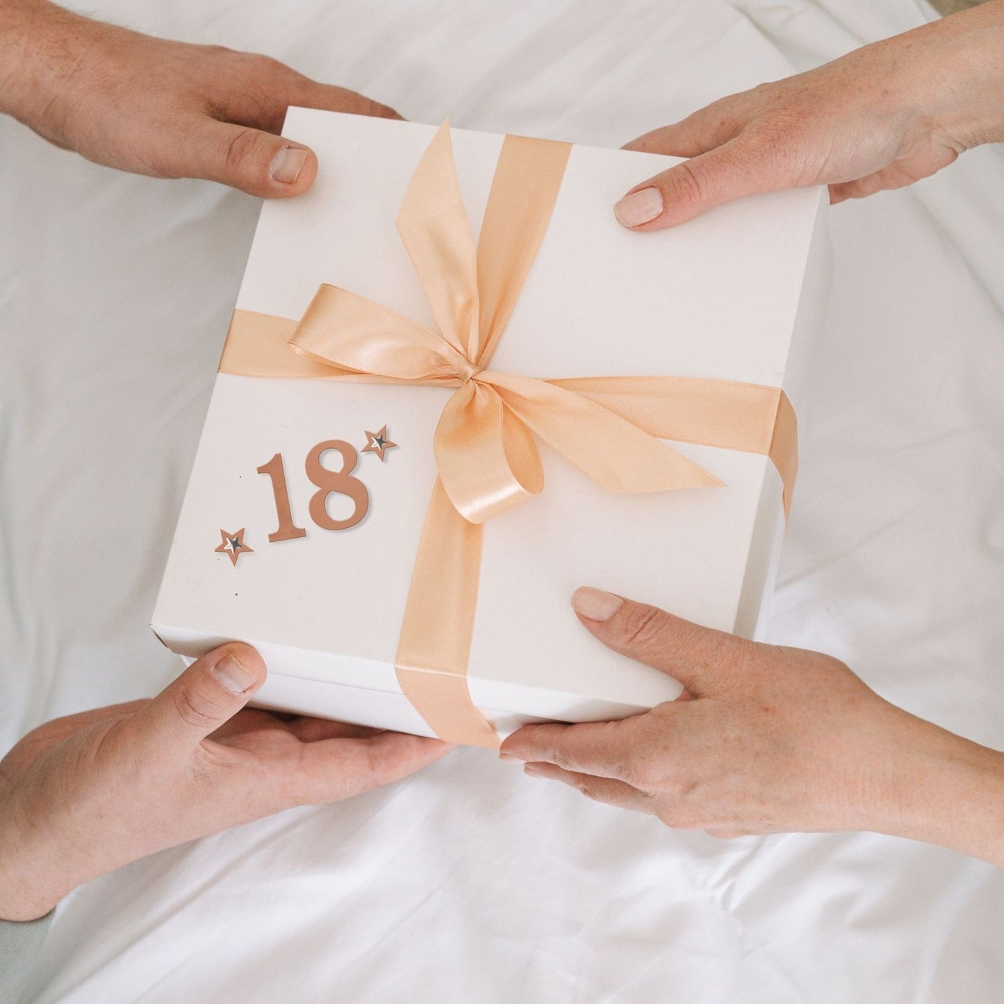 Make It Personal Stick-On Number 8 Rose Gold Foil DIY Card Topper Embellishment