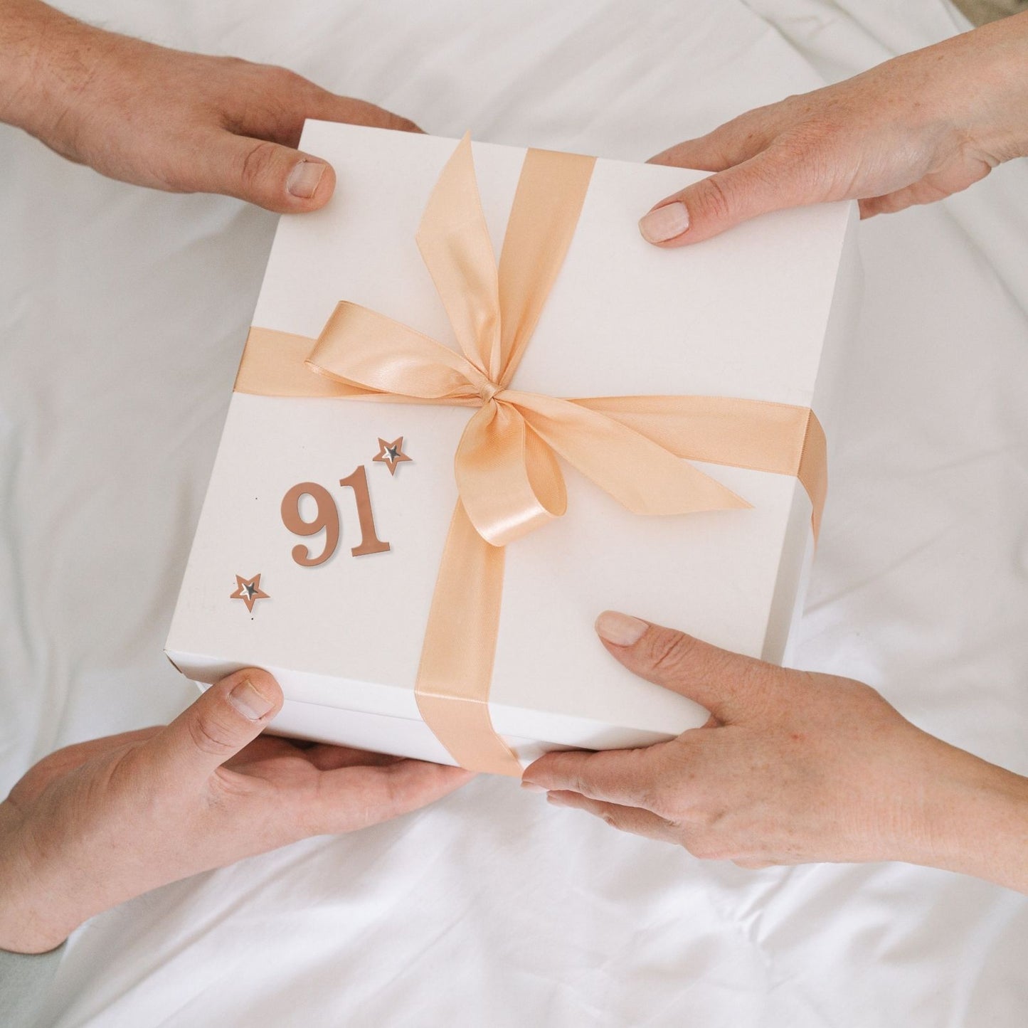 Make It Personal Stick-On Number 9 Rose Gold Foil DIY Card Topper Embellishment