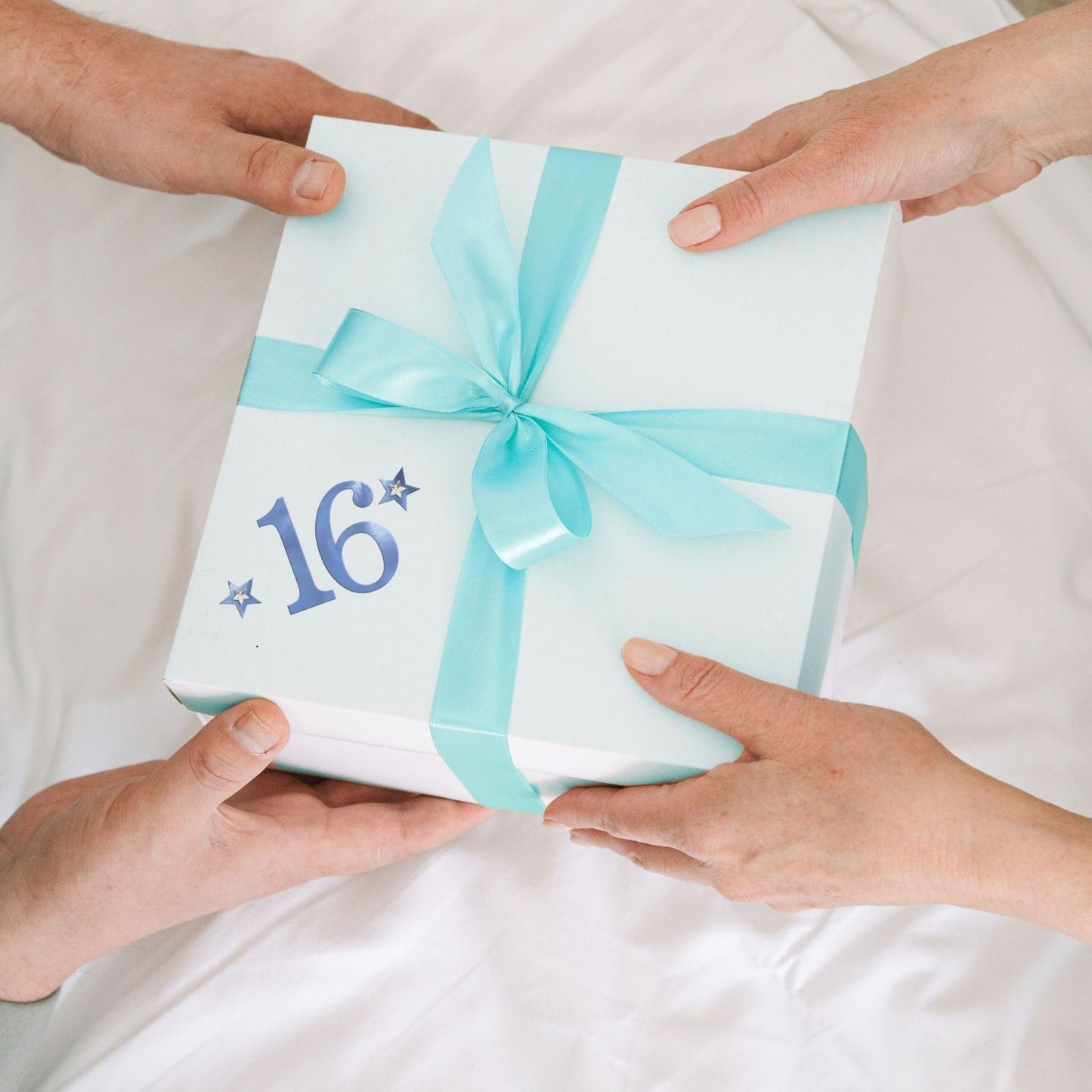 Make It Personal Stick-On Number 6 Blue Foil DIY Card Topper Embellishment
