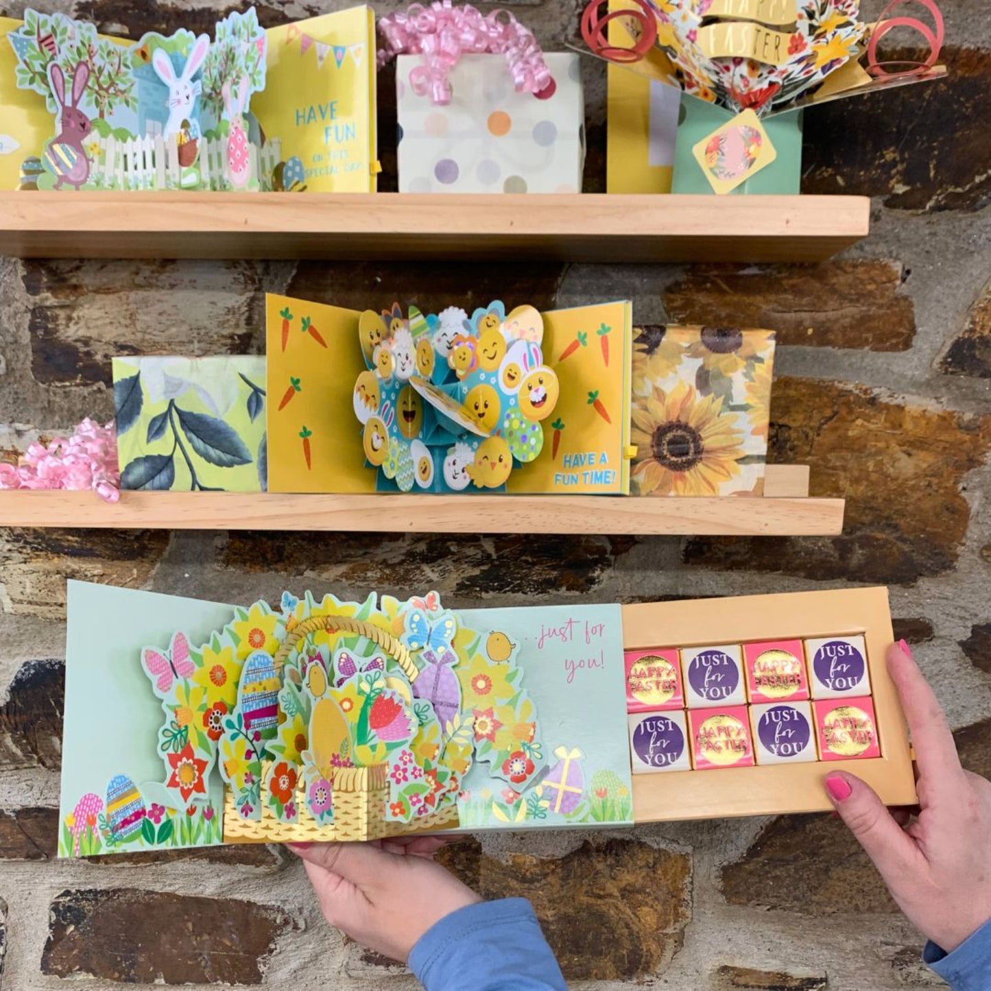 Pop Up Card & Chocolate Treat Tray Easter Wishes Easter Card & Gift