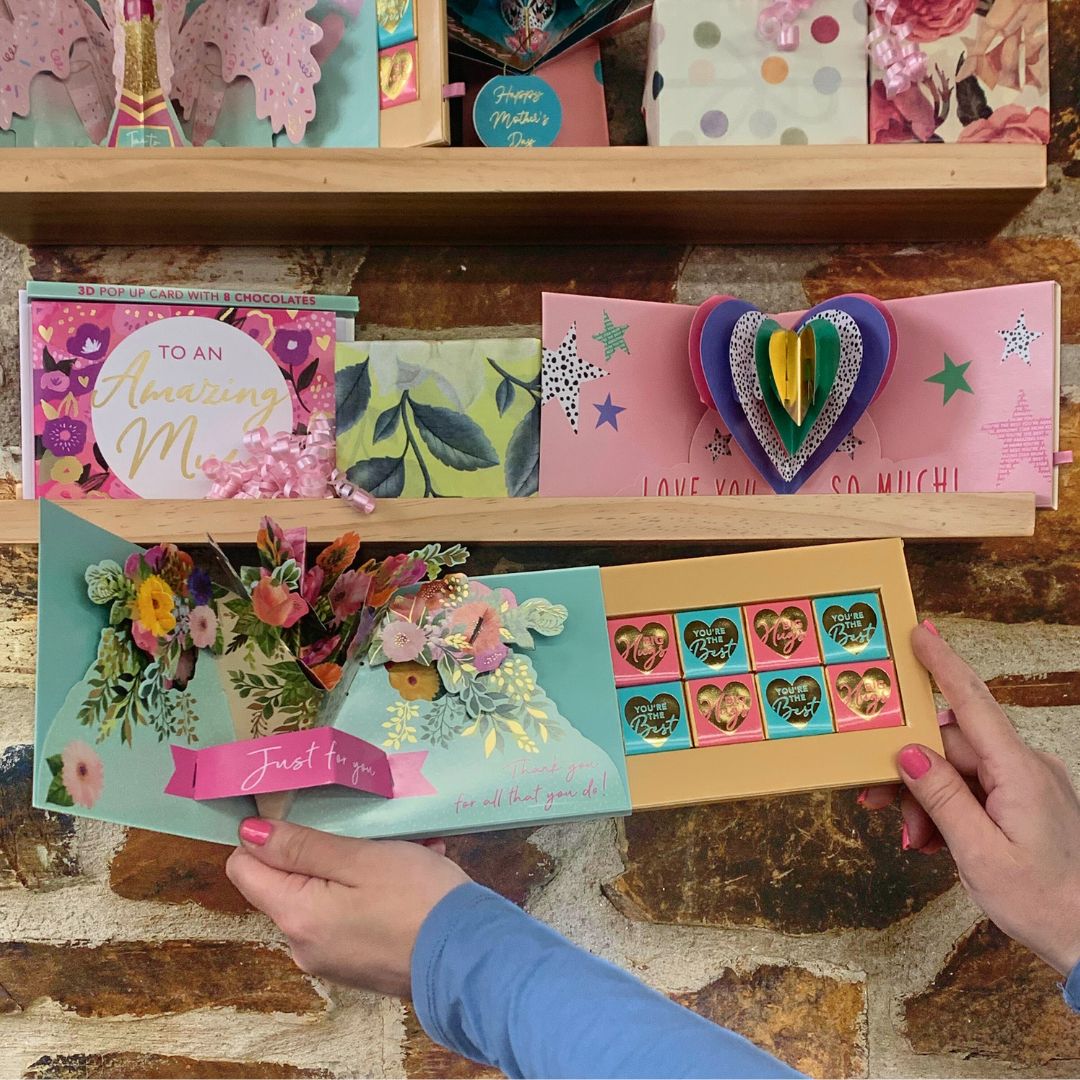 Pop Up Card & Chocolate Gift Box Surprise Floral Treats Mother's Day Card & Gift