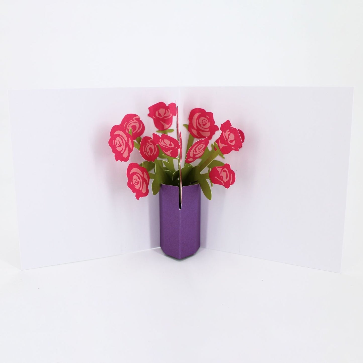 2toTango 3D Pop Up Card Floral Display Red Roses Greeting Card Any Occasion