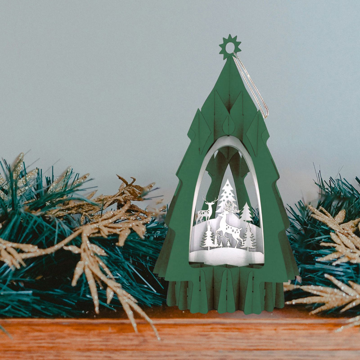 Green Tree 3D Laser Cut Christmas Card Hanging Tree Decoration Reindeer Detail