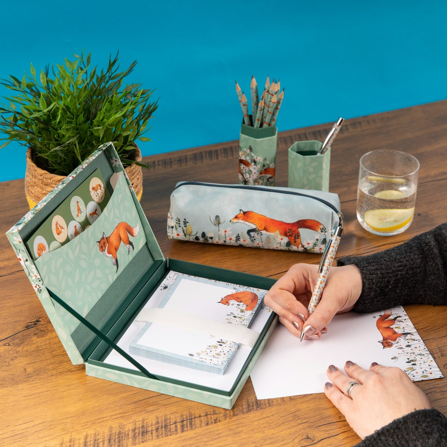 Gifted Stationery Writing Set Foxy Tales Design Letter Paper & Envelopes