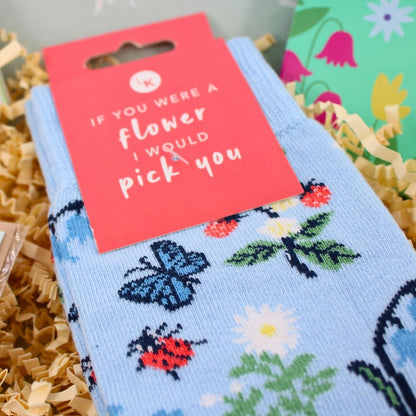 POSTED! Here's To You Mum Letterbox Gift For Mum Includes NIO Cocktail & Treats
