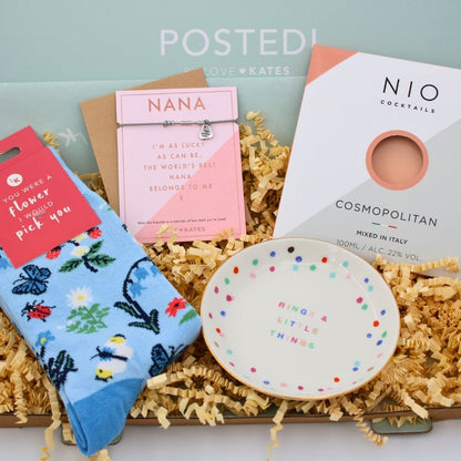 POSTED! Nana's Tipple Letterbox Gift For Nan Includes NIO Cocktail & Treats