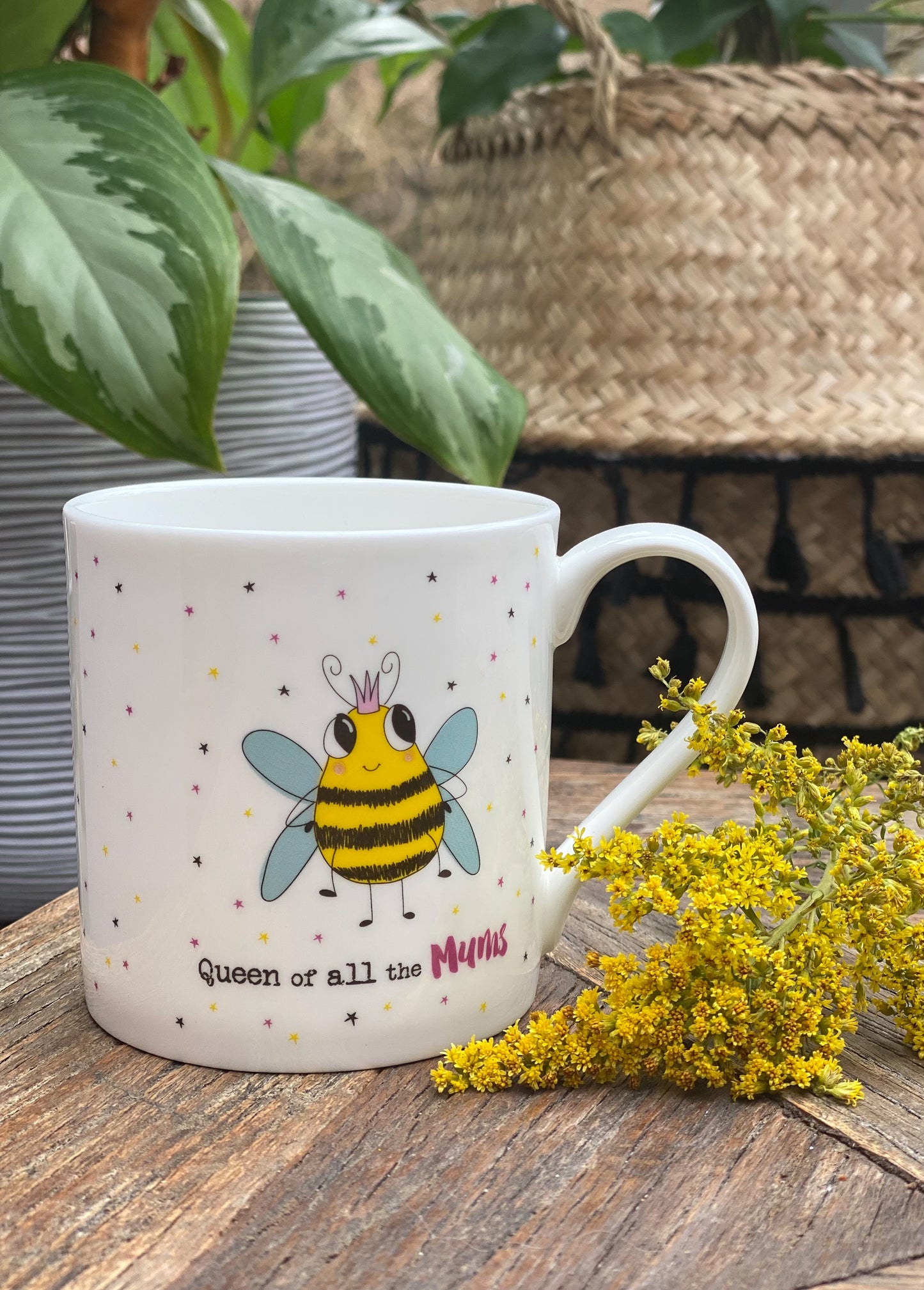 Dandelion Stationery Queen Of All The Mums Buzzing Royalty Mug Funny Gift Idea