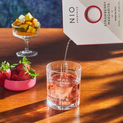 NIO Cocktails Strawberry Margarita Ready To Drink Cocktail Letterbox Alcohol Gift