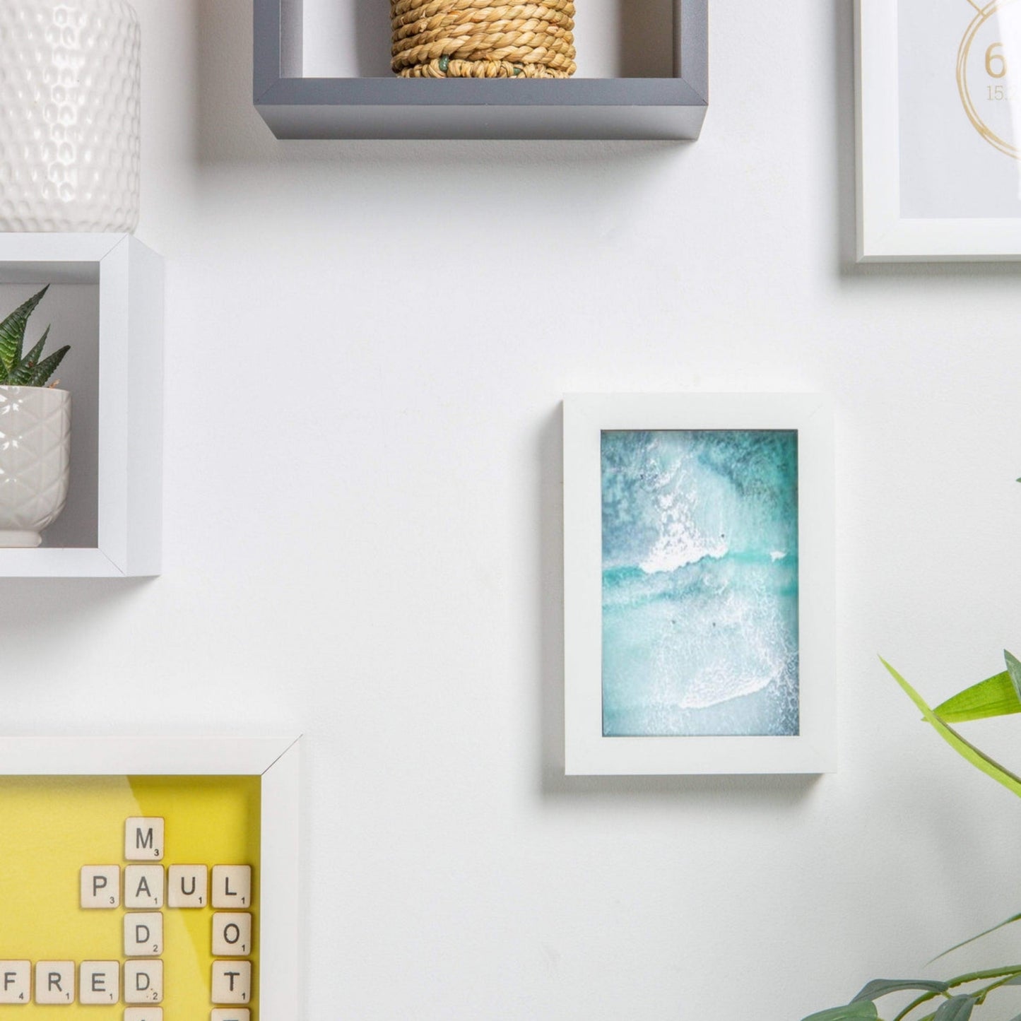 Nicola Spring White 4"x 6" 3D Box Photo Frame Picture or Greeting Card Display