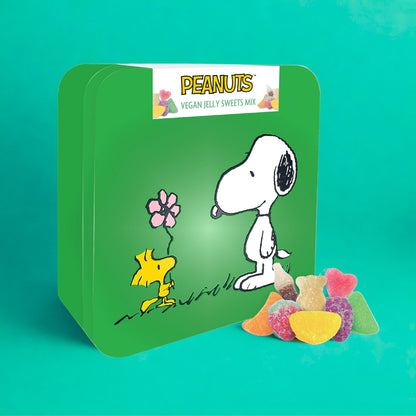Snoopy Vegan Jelly Sweets In A Collectable Green Metal Keepsake Tin
