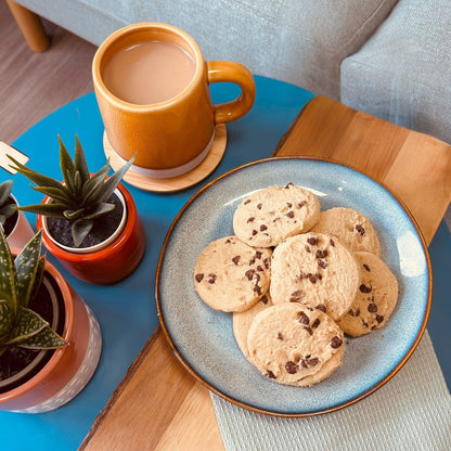 Peanuts Snoopy Breakfast Tea & Chocolate Chip Cookies Gift Tin Collectable Gift