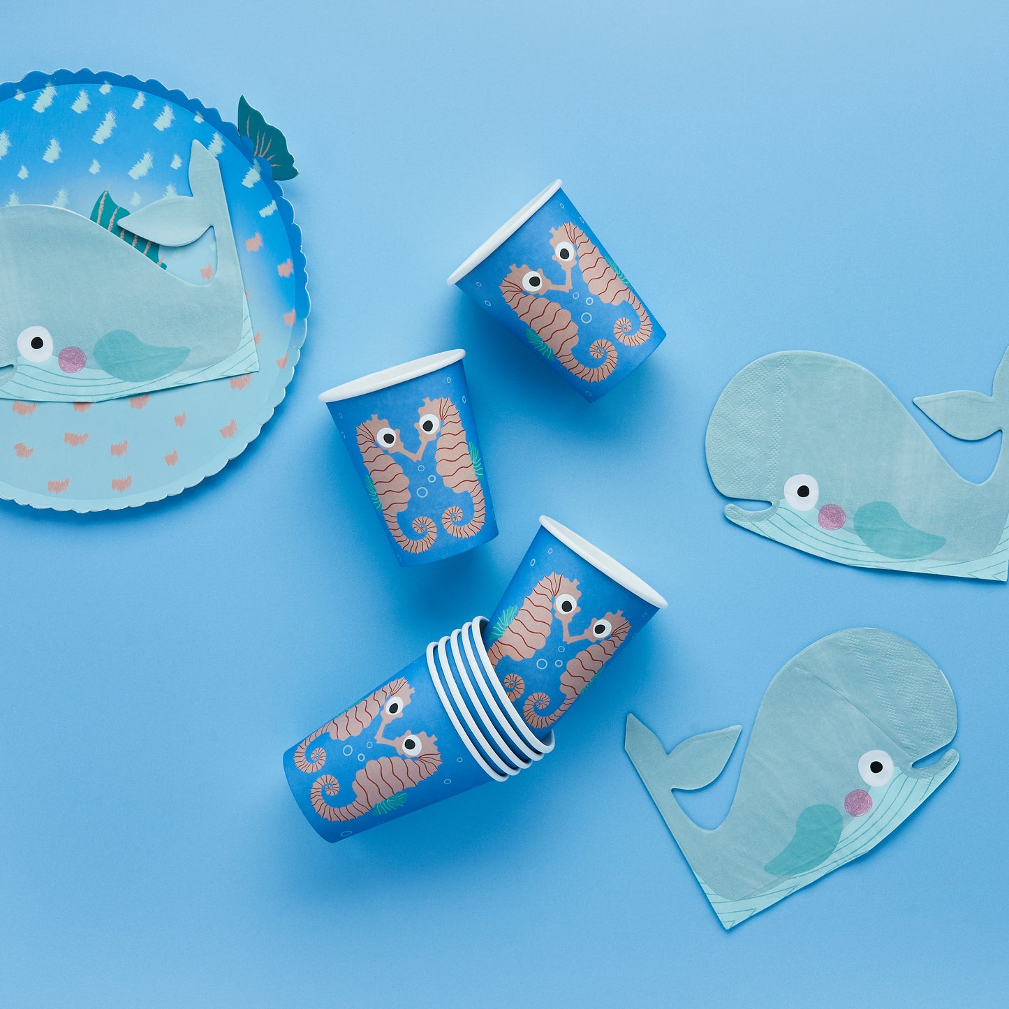Hootyballoo 8 Pack Whale Of A Time Seahorse Paper Cups Party Tableware