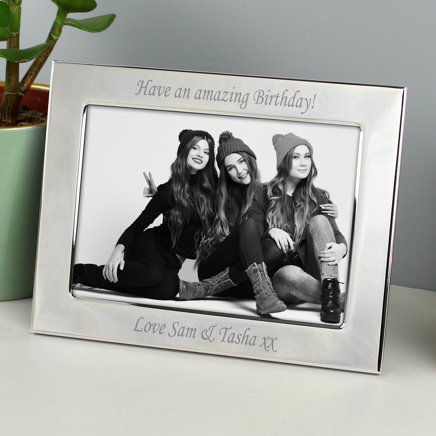Personalised Silver Plated 7x5 Landscape Photo Frame - Personalise It!