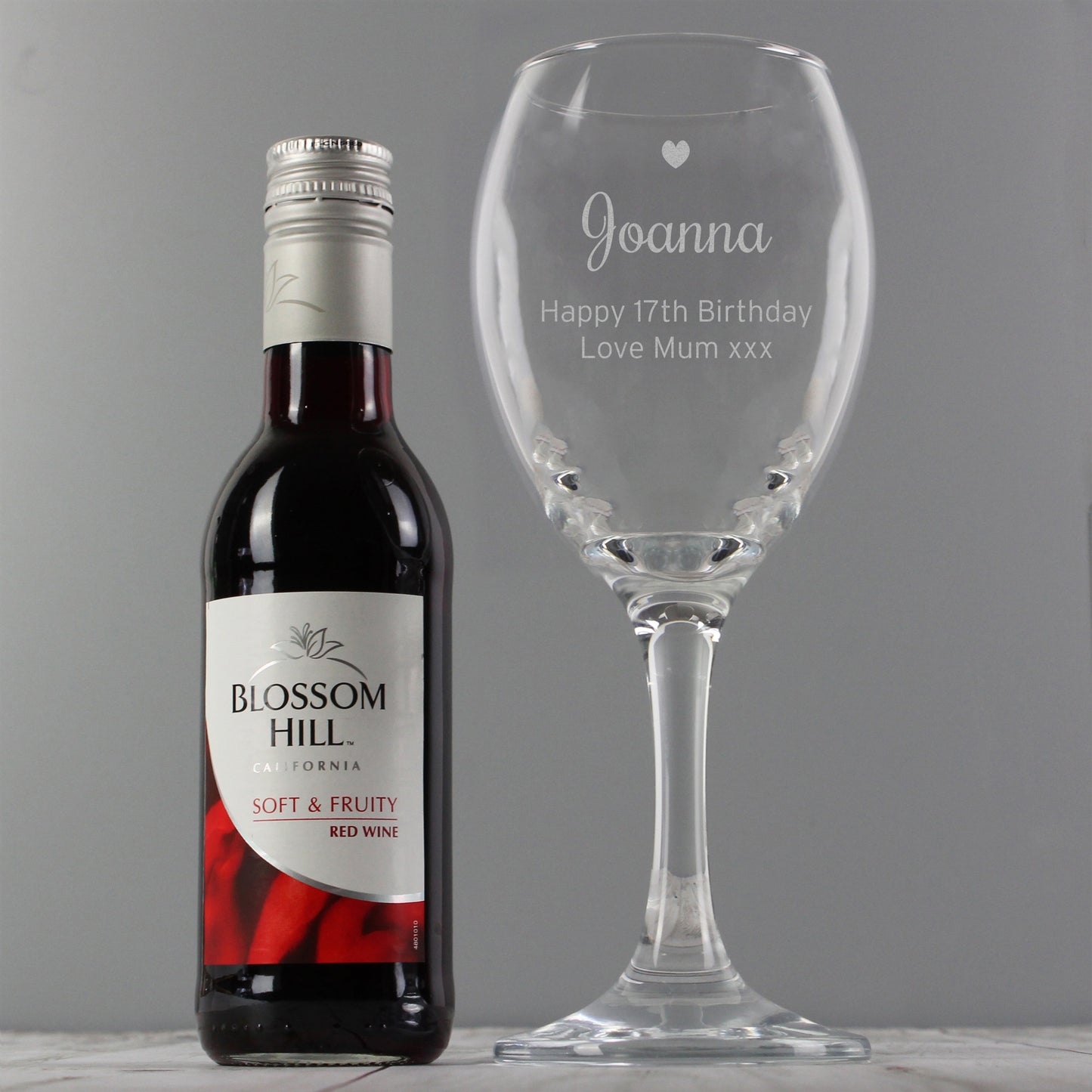 Personalised Red Wine & Heart Wine Glass Set - Personalise It!