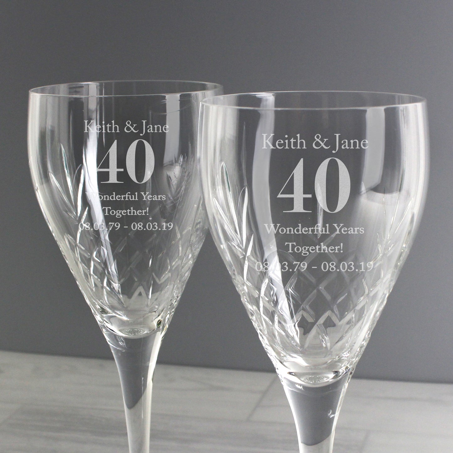 Personalised Anniversary Pair of Crystal Wine Glasses - Personalise It!