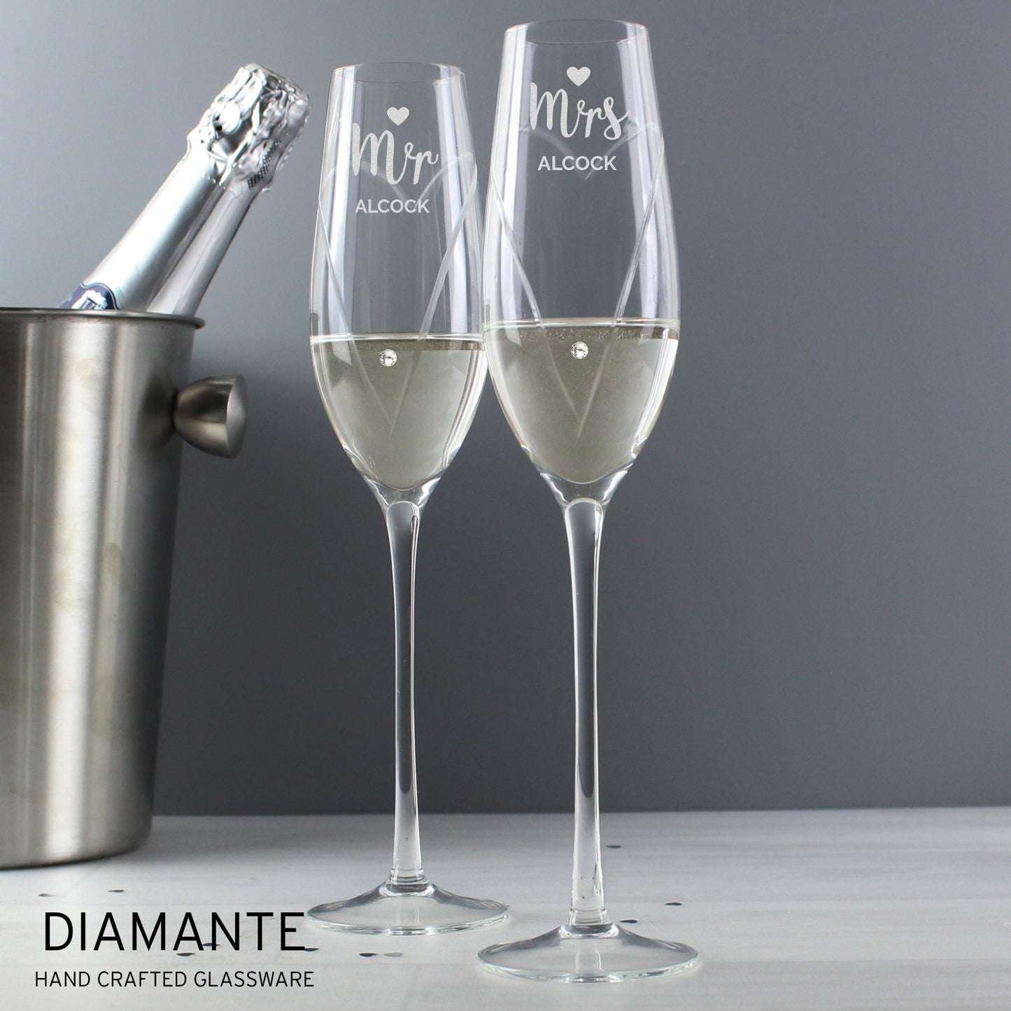 Personalised Hand Cut Mr & Mrs Pair of Flutes with Swarovski Elements in Gift Box - Personalise It!
