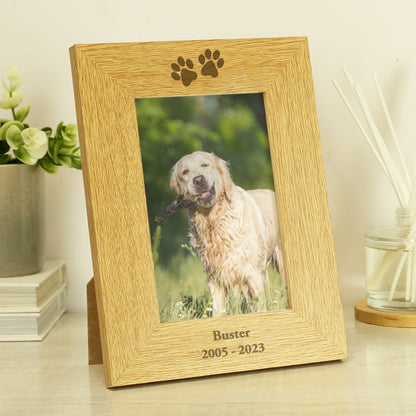 Personalised Oak Finish 4x6 Paw Prints Photo Frame - Personalise It!