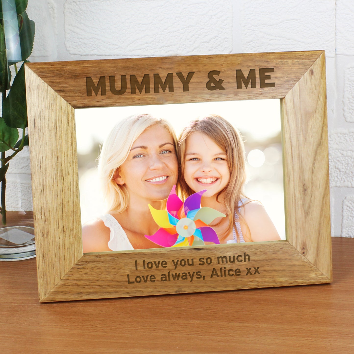 Personalised Bold Text 7x5 Landscape Wooden Photo Frame - Personalise It!