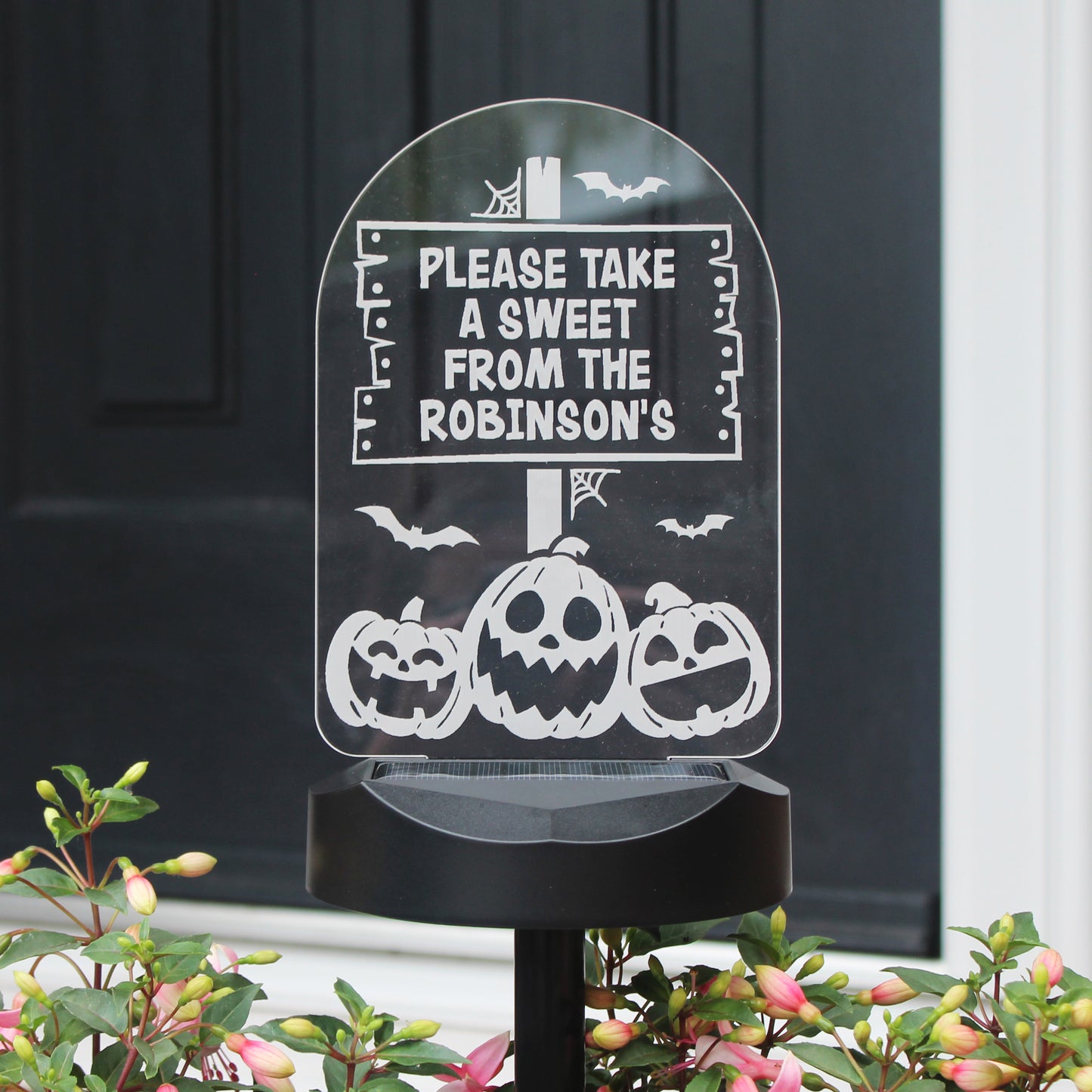 Personalised Pumpkins Sign Outdoor Solar Light - Personalise It!