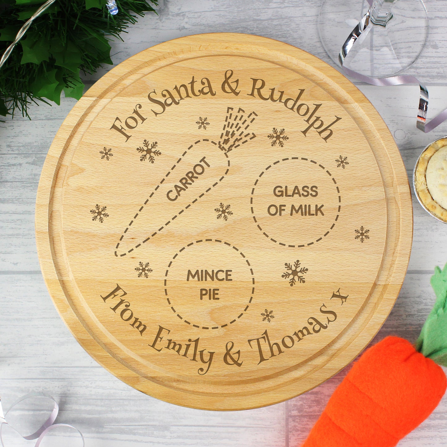 Personalised Christmas Eve Mince Pie Board - Personalise It!
