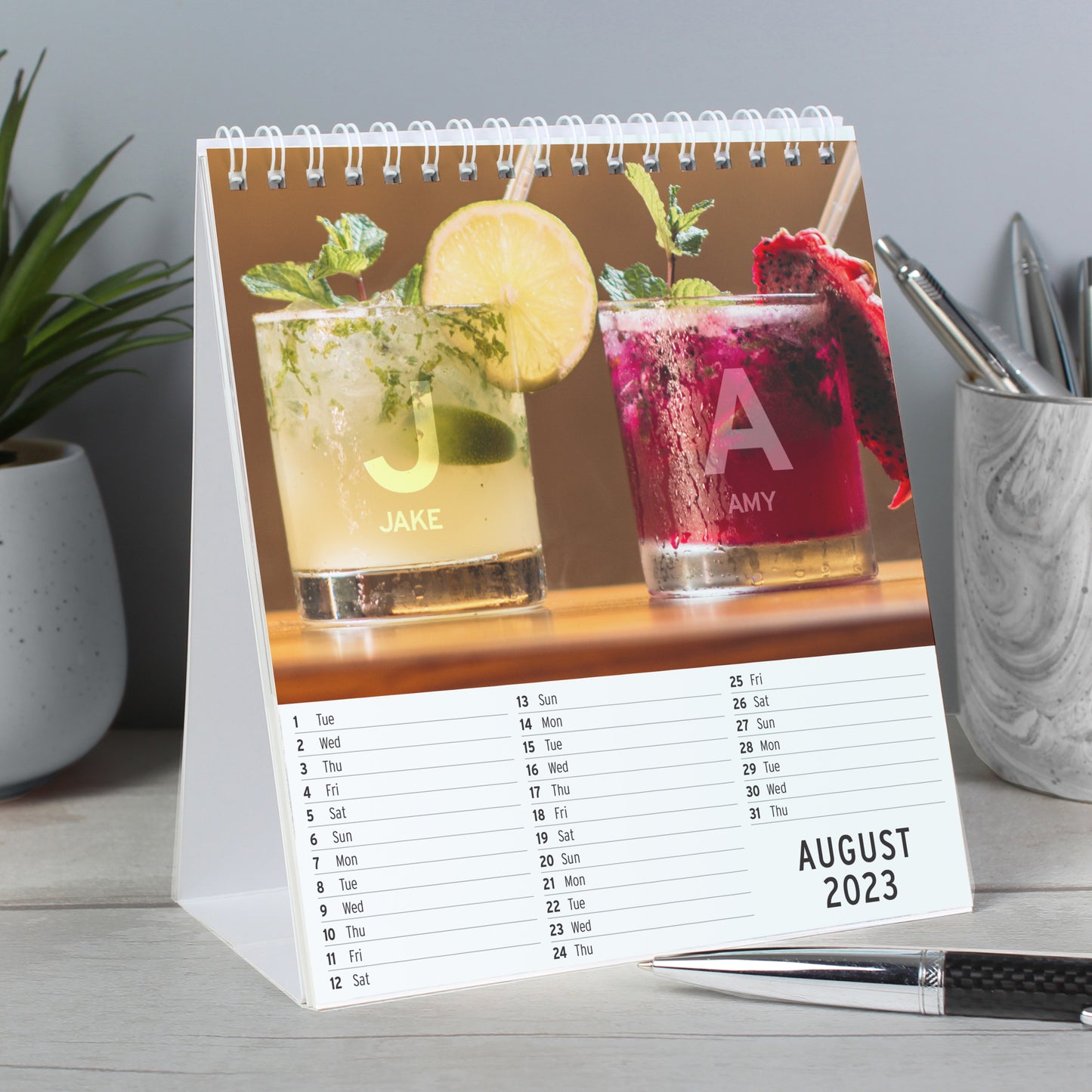 Personalised Couples Desk Calendar - Personalise It!