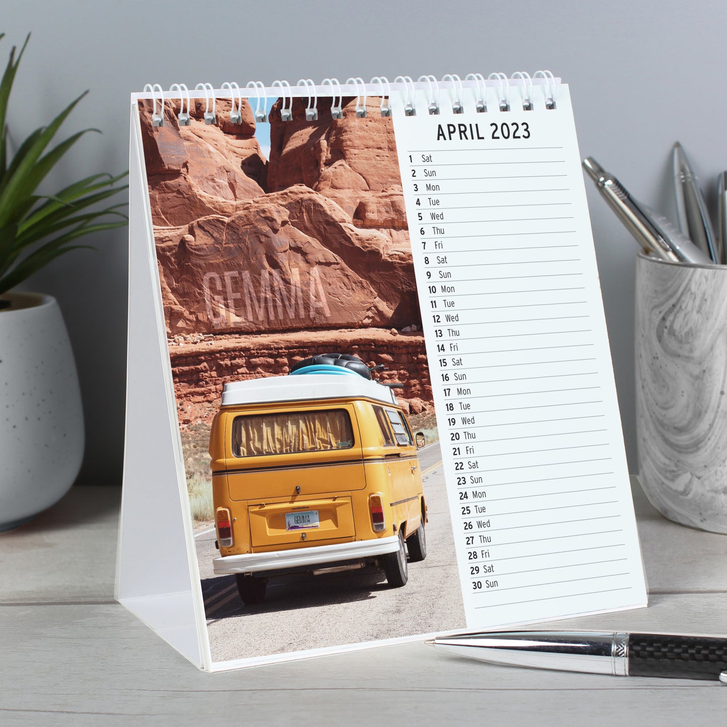 Personalised Outdoors Desk Calendar - Personalise It!