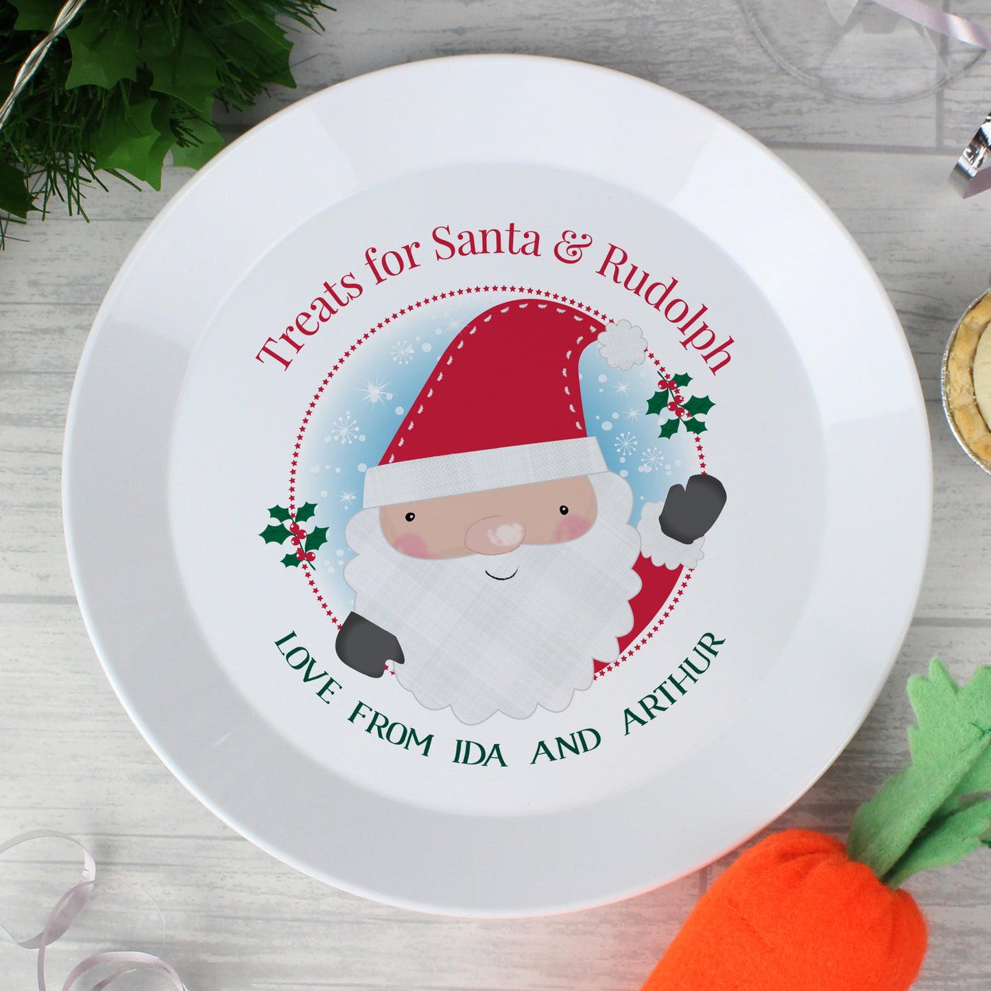 Personalised Santa Christmas Eve Mince Pie Plastic Plate - Personalise It!