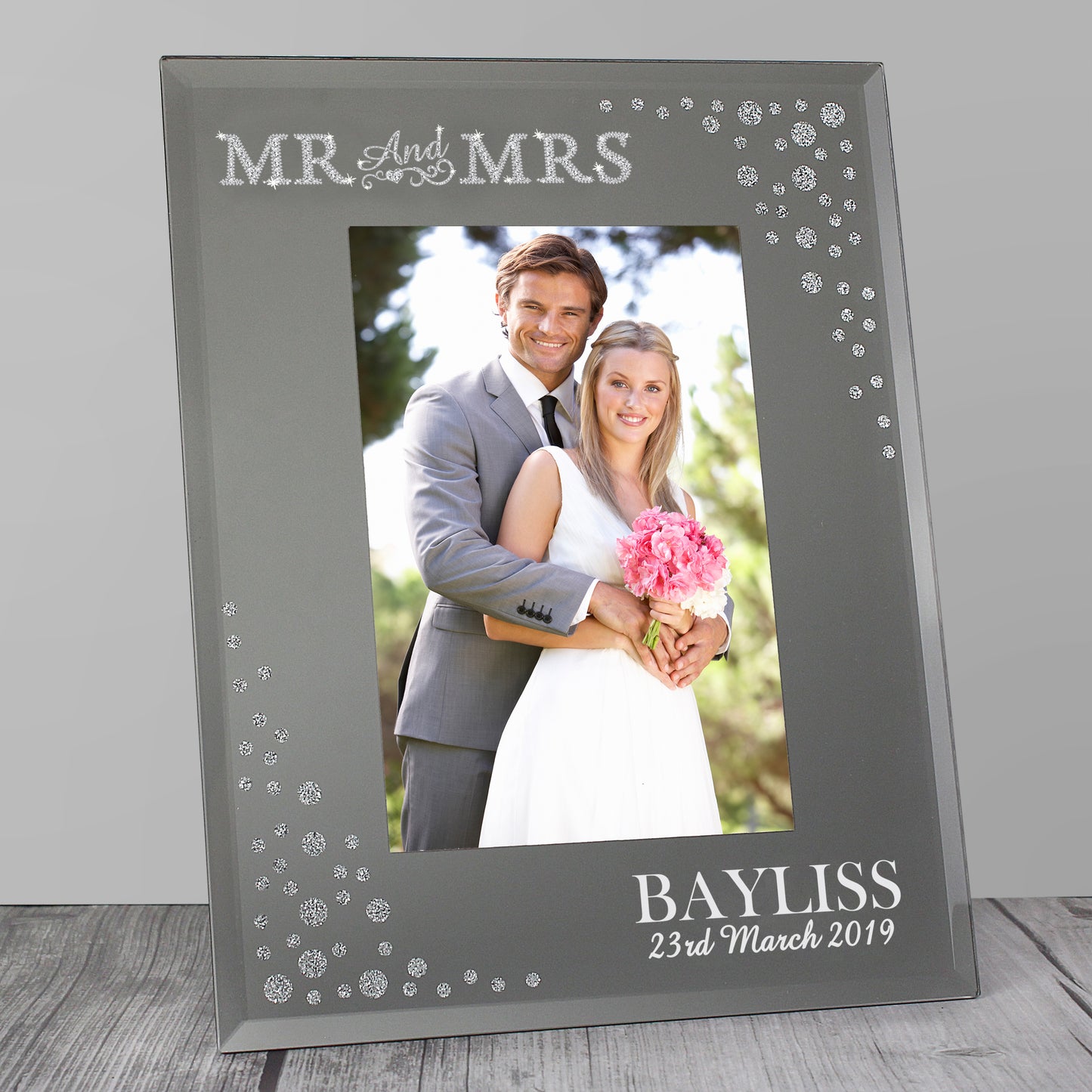 Personalised Mr and Mrs 4x6 Diamante Glass Photo Frame - Personalise It!