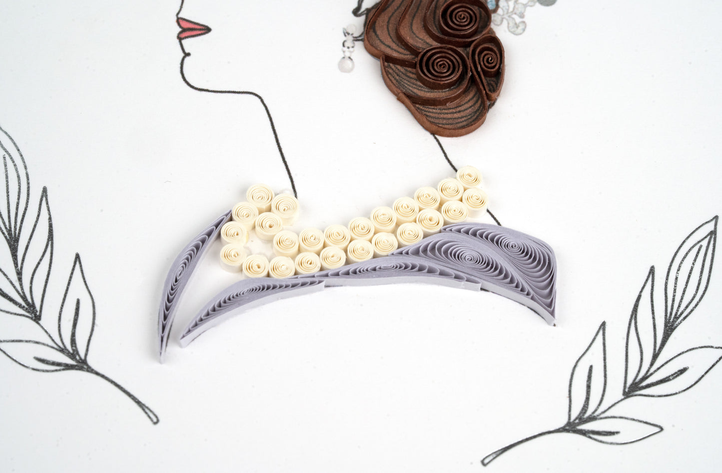 Quilling Queen Elizabeth Royal Portrait Hand-Finished Art Greeting Card