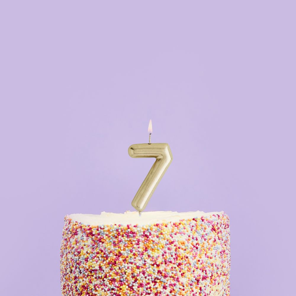 Hootyballoo Gold Number '7' Wax Candle Birthday Celebration Partyware